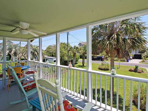 Front Porch Vacation Rental Dog Friendly